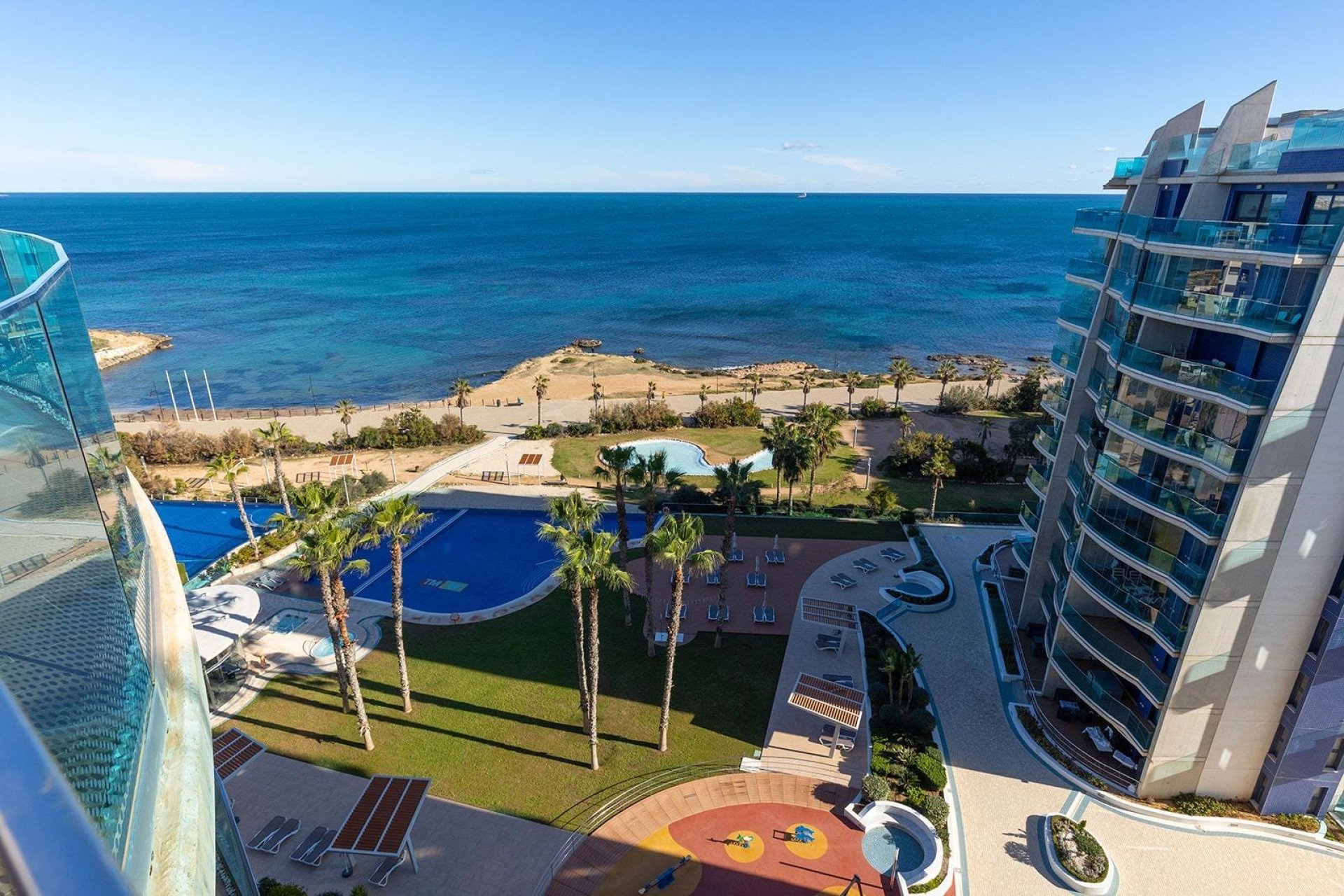 Odsprzedaż - Daszek -
Torrevieja - Punta prima