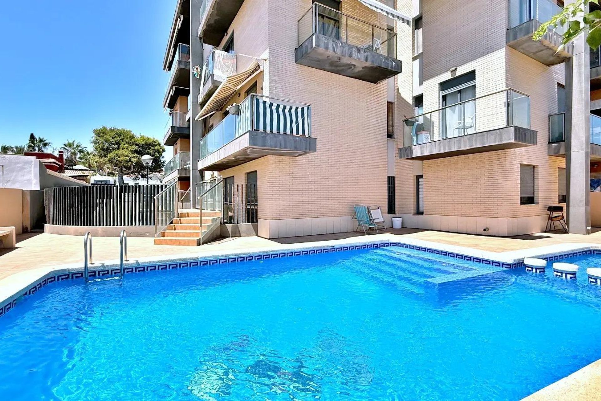 Odsprzedaż - Daszek -
Torrevieja - Punta prima