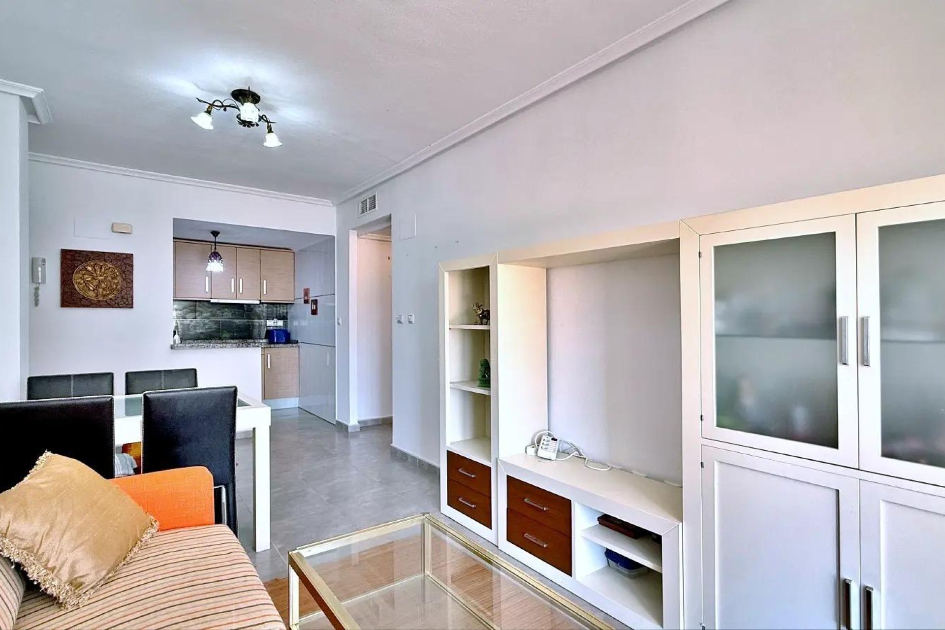 Odsprzedaż - Daszek -
Torrevieja - Punta prima