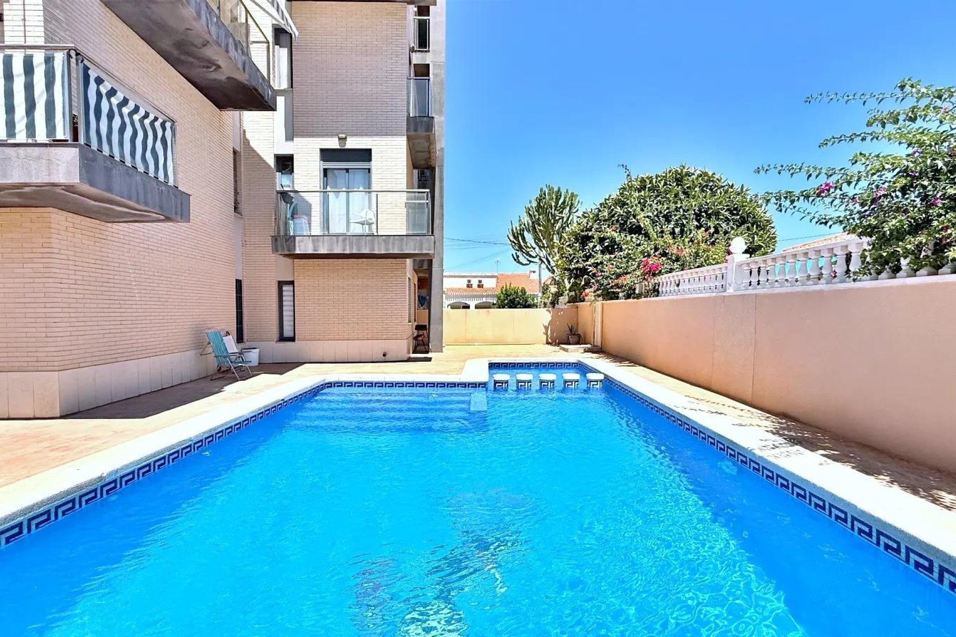 Odsprzedaż - Daszek -
Torrevieja - Punta prima
