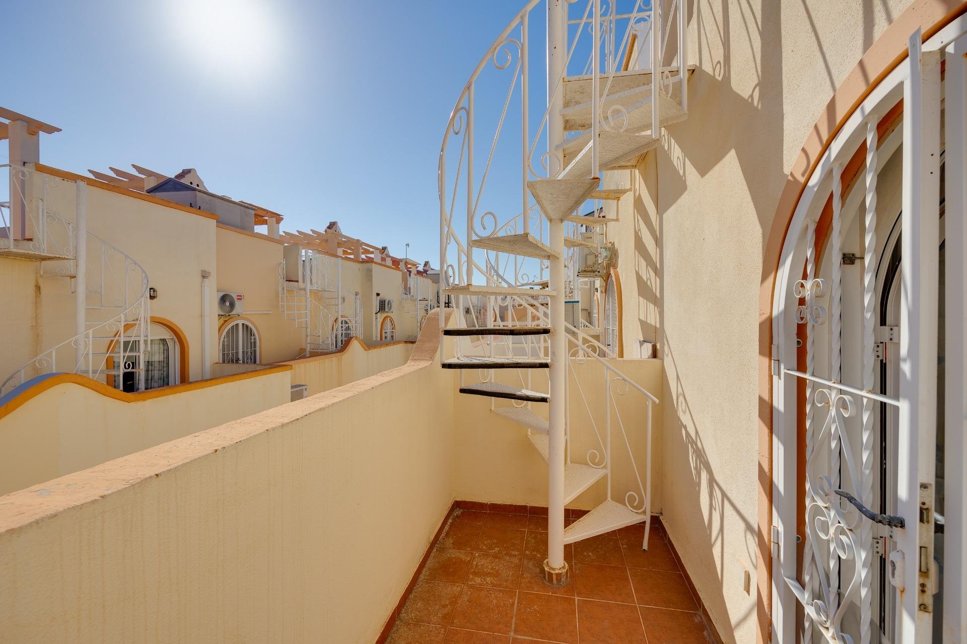 Odsprzedaż - Dupleks -
Orihuela Costa - La Florida