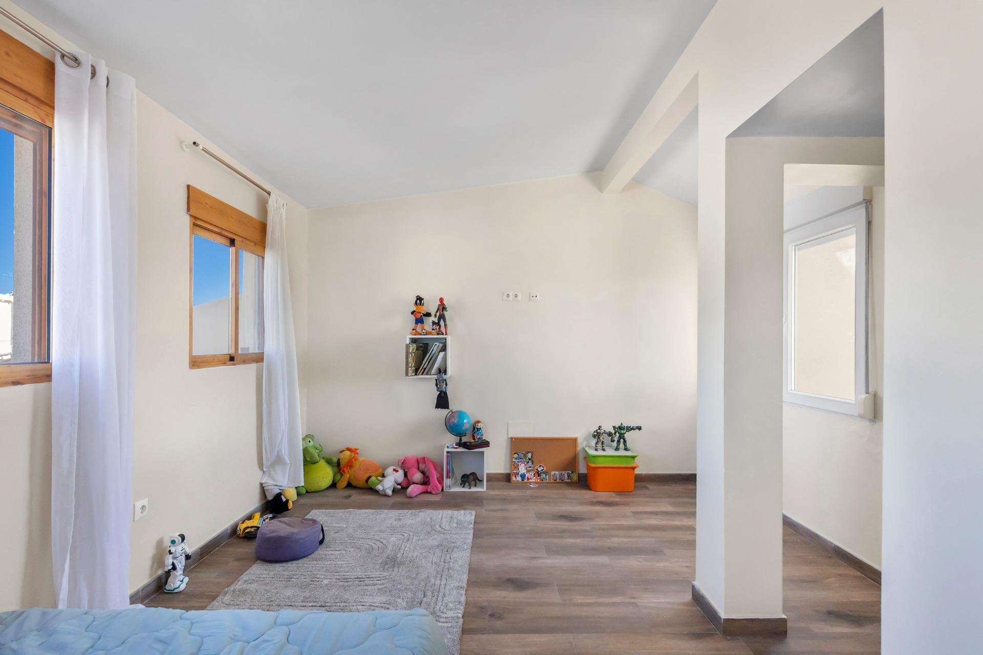 Odsprzedaż - Dupleks -
Torrevieja - Los Balcones - Los Altos del Edén