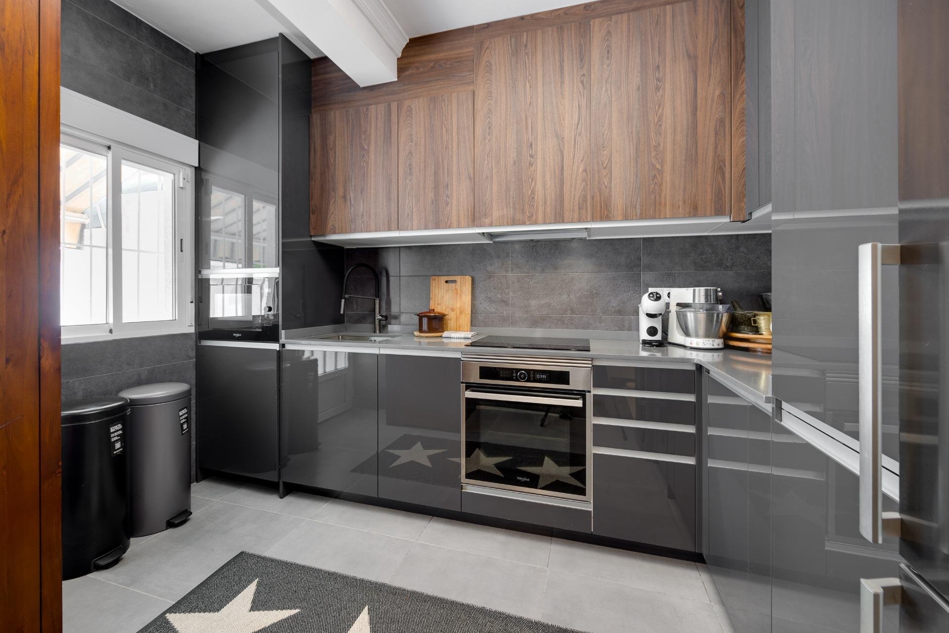 Odsprzedaż - Dupleks -
Torrevieja - Paraje natural