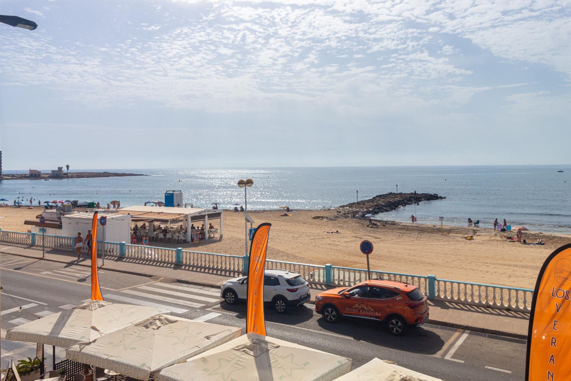 Odsprzedaż - Flat -
Torrevieja - Playa de los locos