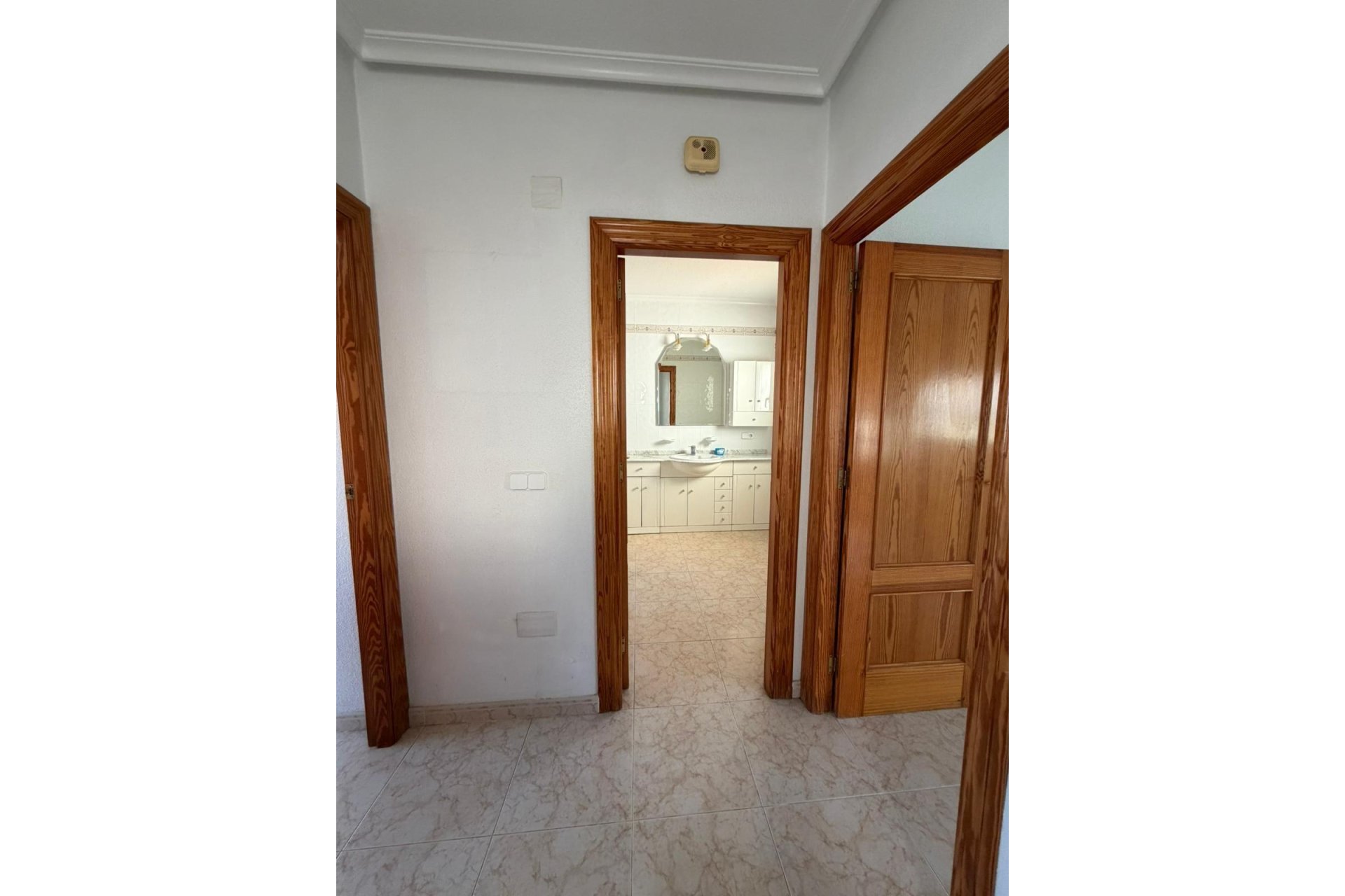 Odsprzedaż - Inmueble singular -
Orihuela Costa - Playa Flamenca