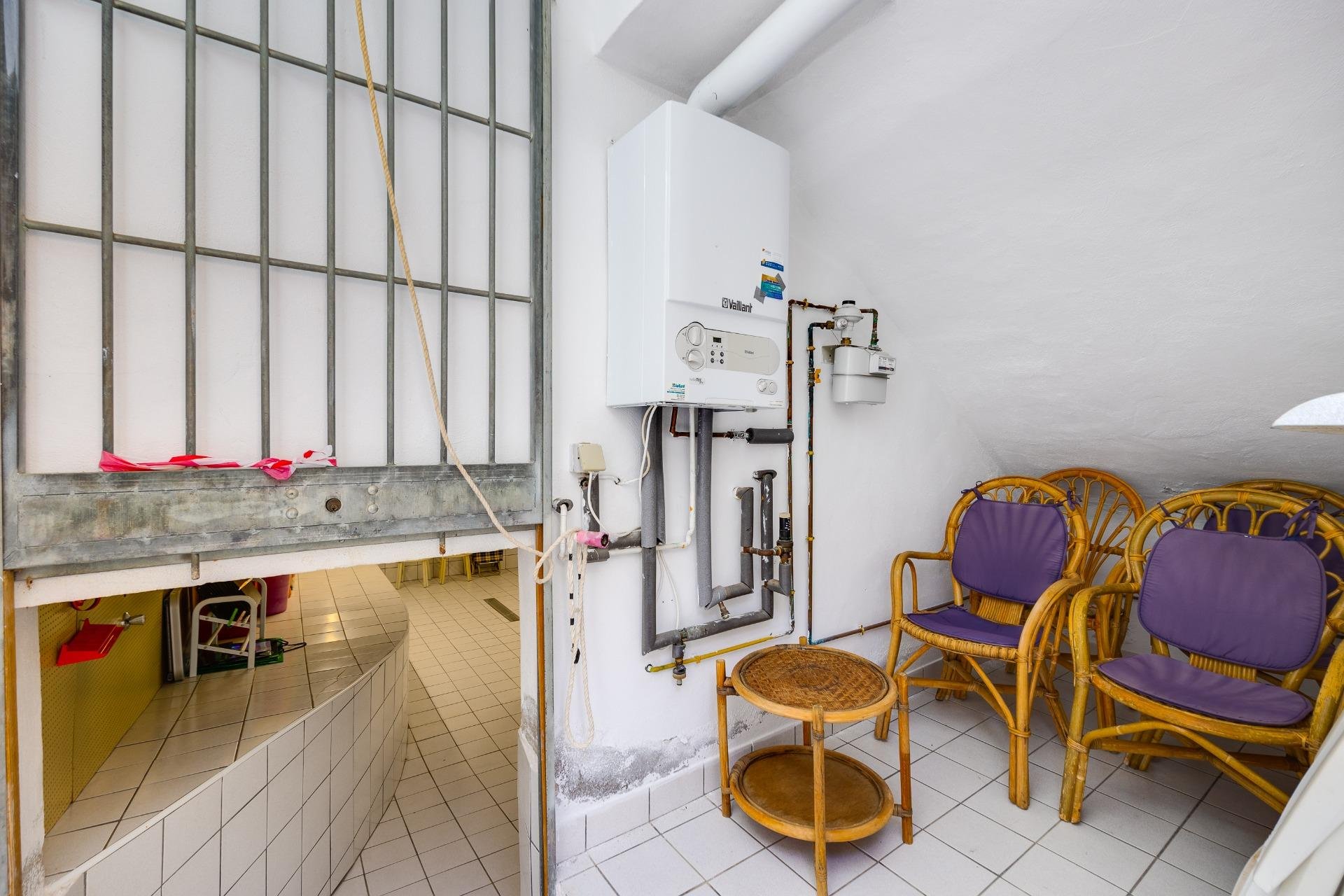 Odsprzedaż - Kamienica -
Orihuela Costa - La Florida