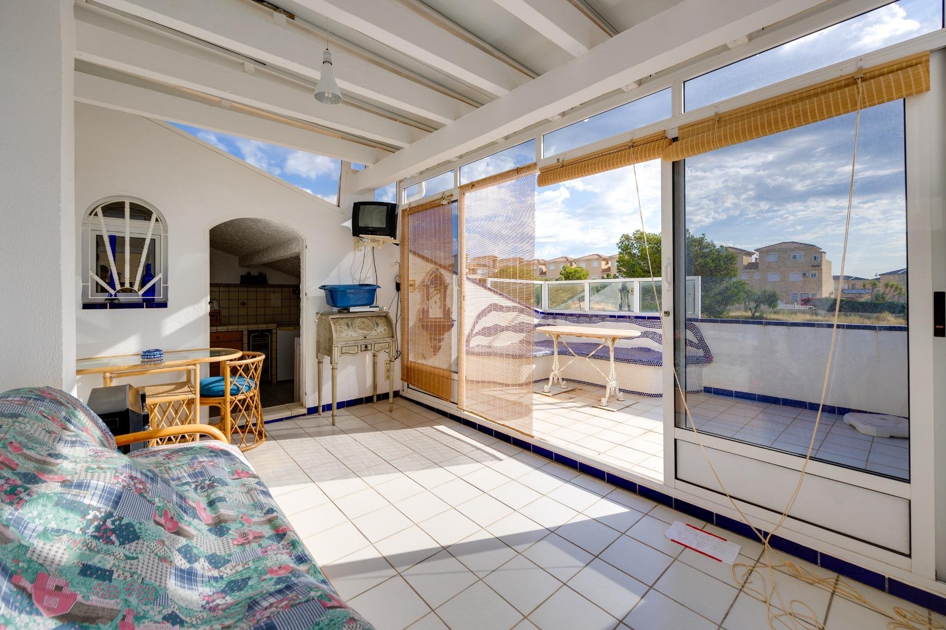 Odsprzedaż - Kamienica -
Orihuela Costa - La Florida