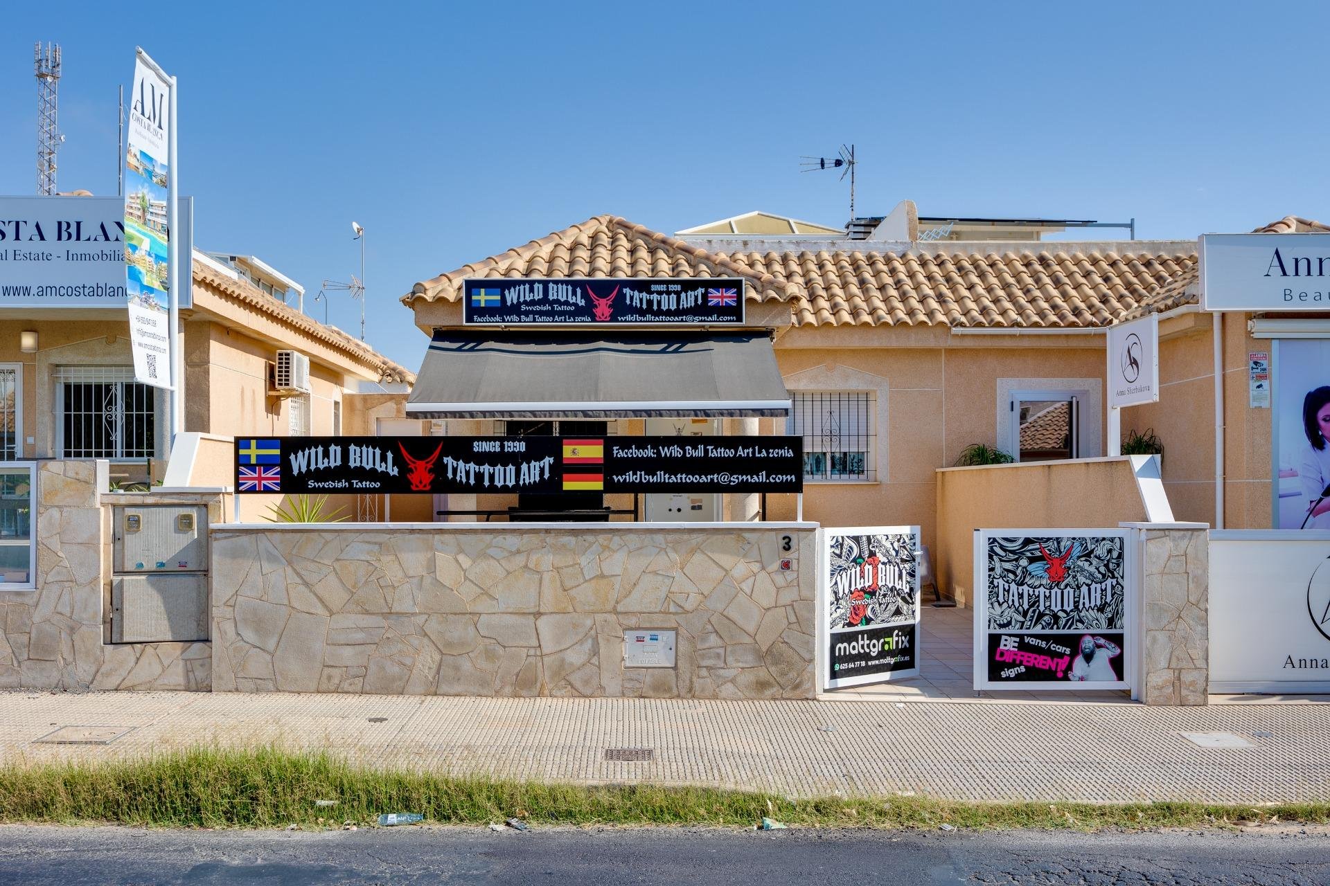 Odsprzedaż - Kamienica -
Orihuela Costa - La Zenia