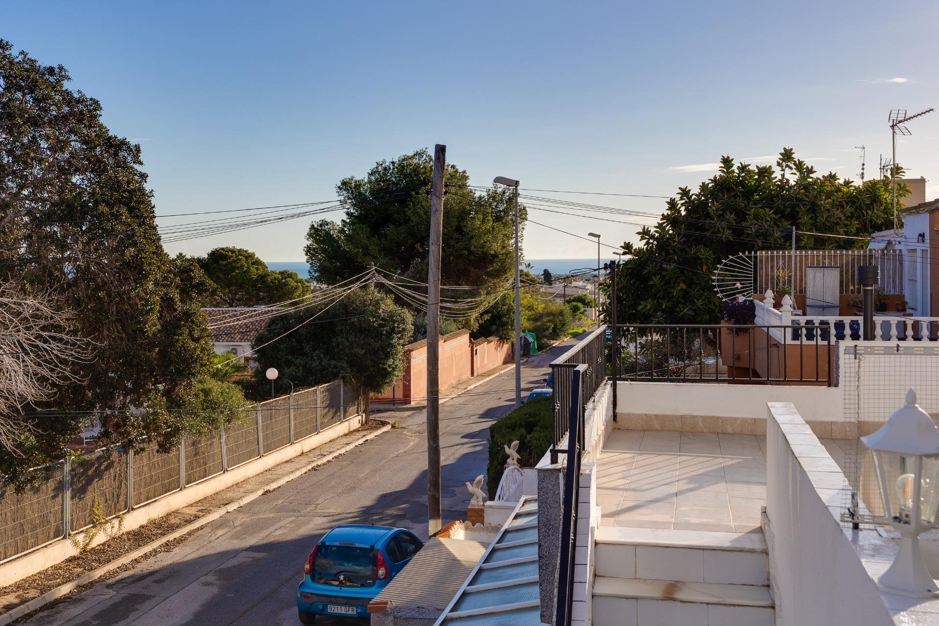 Odsprzedaż - Kamienica -
Orihuela Costa - Lomas de Cabo Roig-Los Dolses