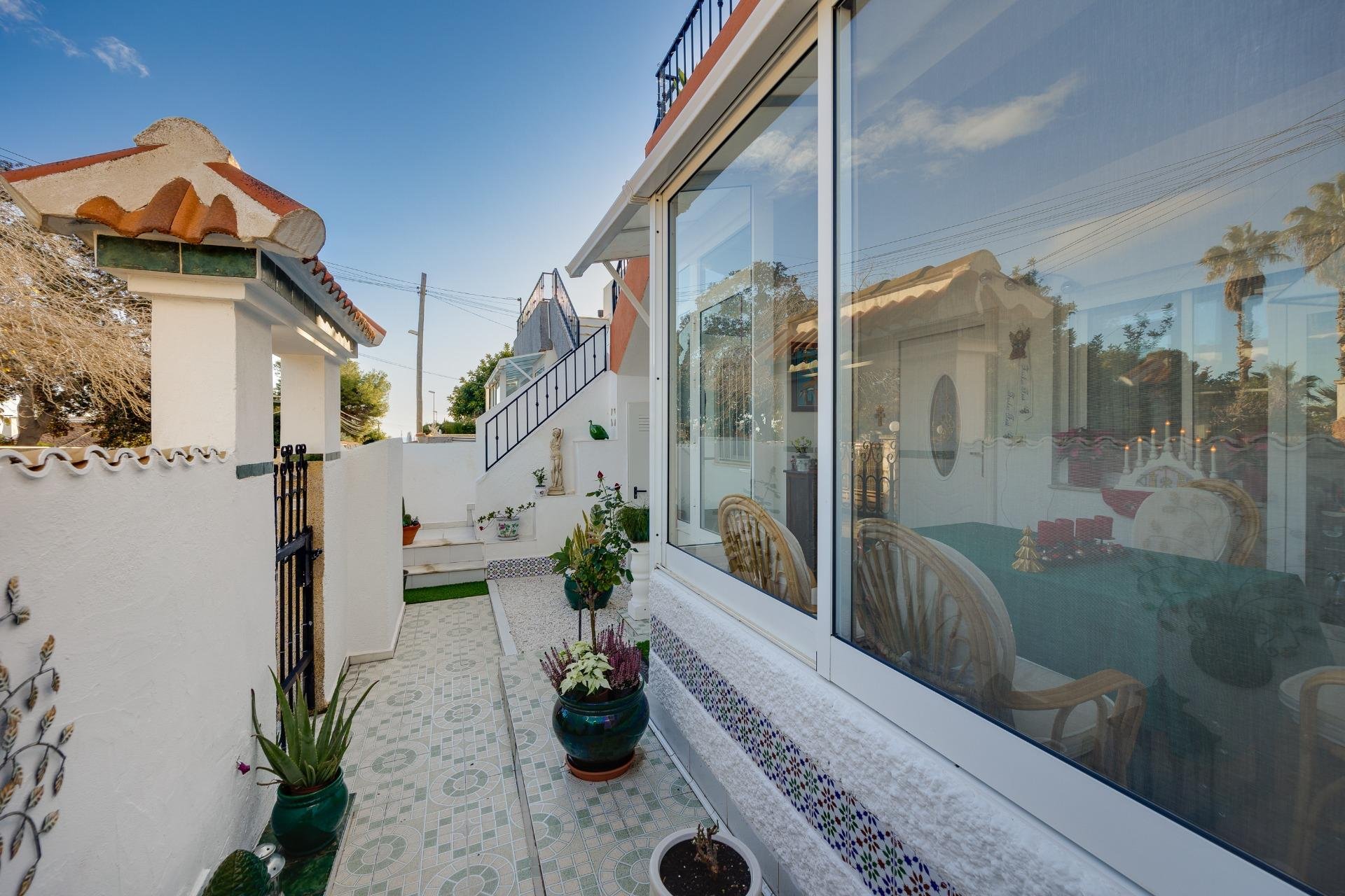 Odsprzedaż - Kamienica -
Orihuela Costa - Lomas de Cabo Roig-Los Dolses