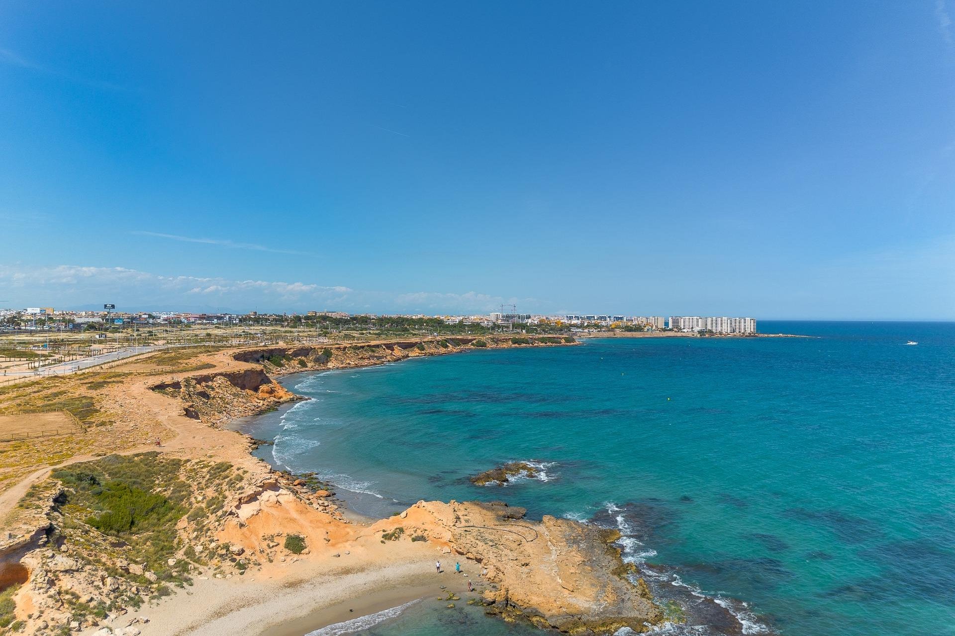 Odsprzedaż - Kamienica -
Orihuela Costa - Montezenia