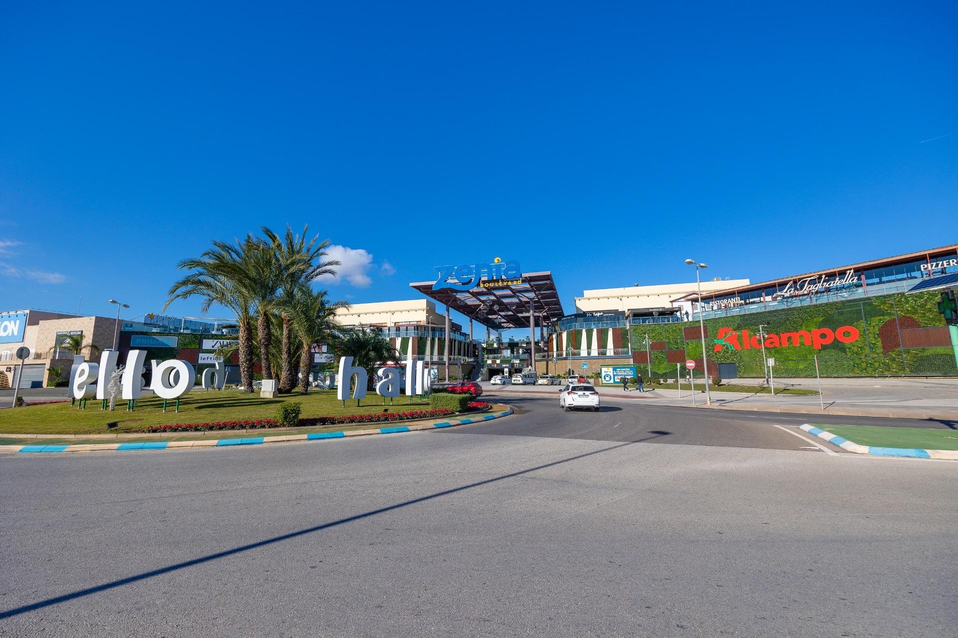 Odsprzedaż - Kamienica -
Orihuela Costa - Montezenia