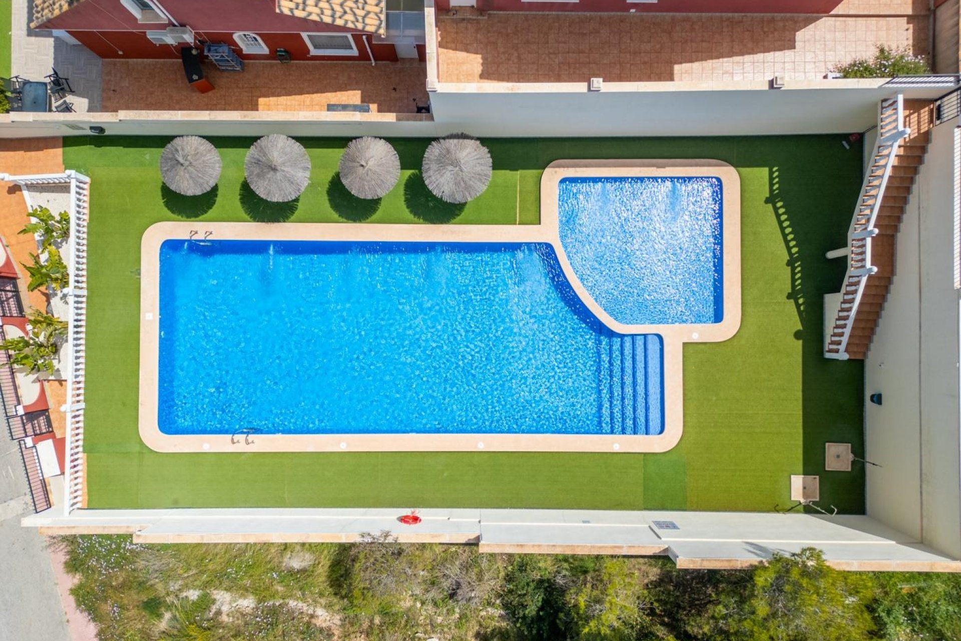 Odsprzedaż - Kamienica -
Orihuela Costa - PAU 26