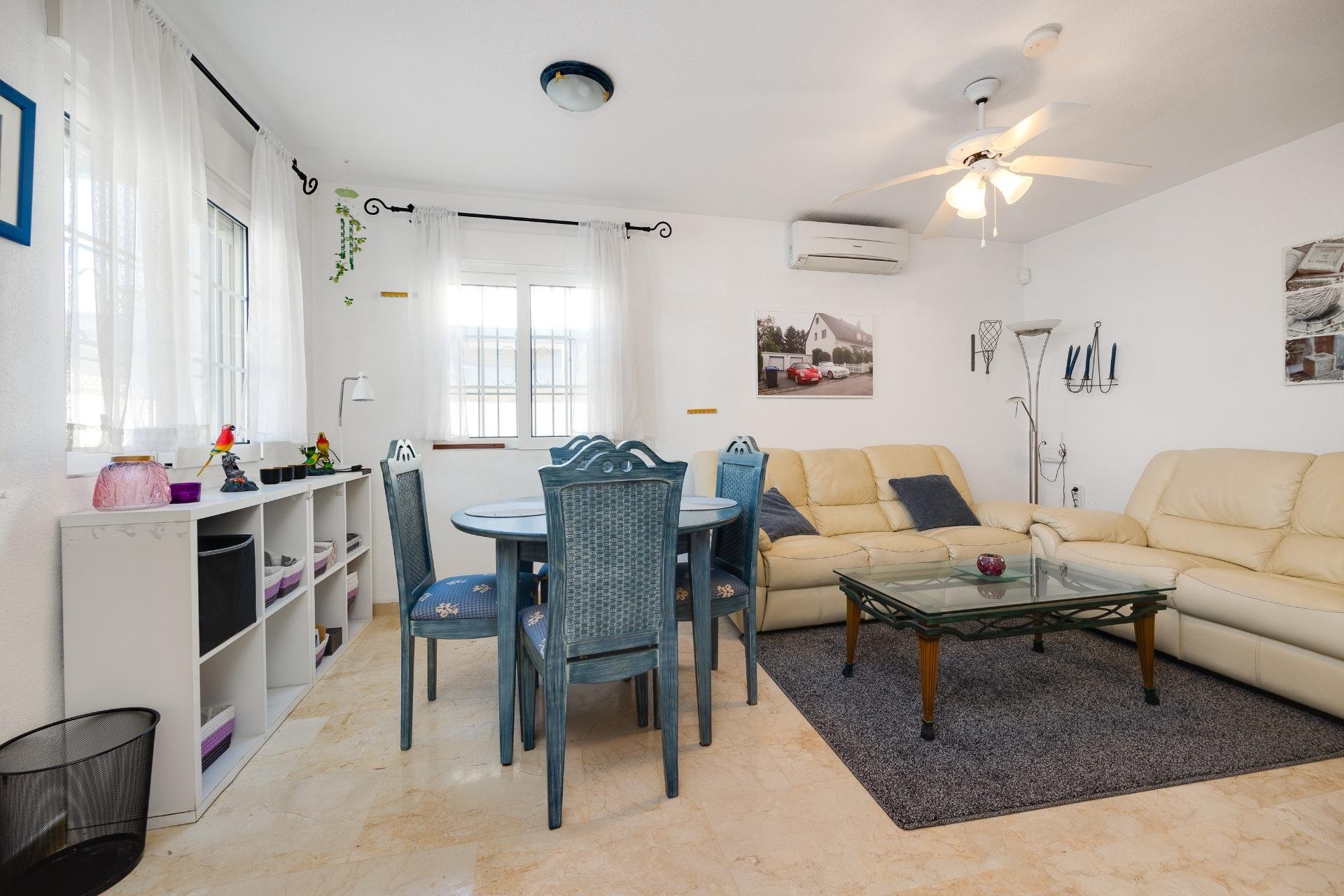 Odsprzedaż - Kamienica -
Orihuela Costa - Playa Flamenca