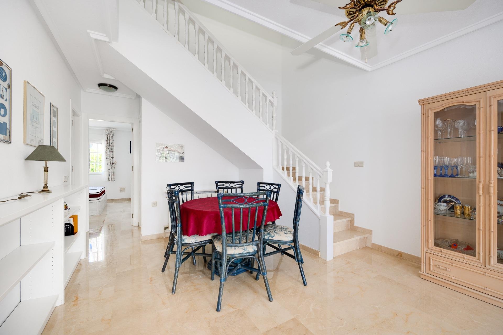 Odsprzedaż - Kamienica -
Orihuela Costa - Villamartín-Las Filipinas