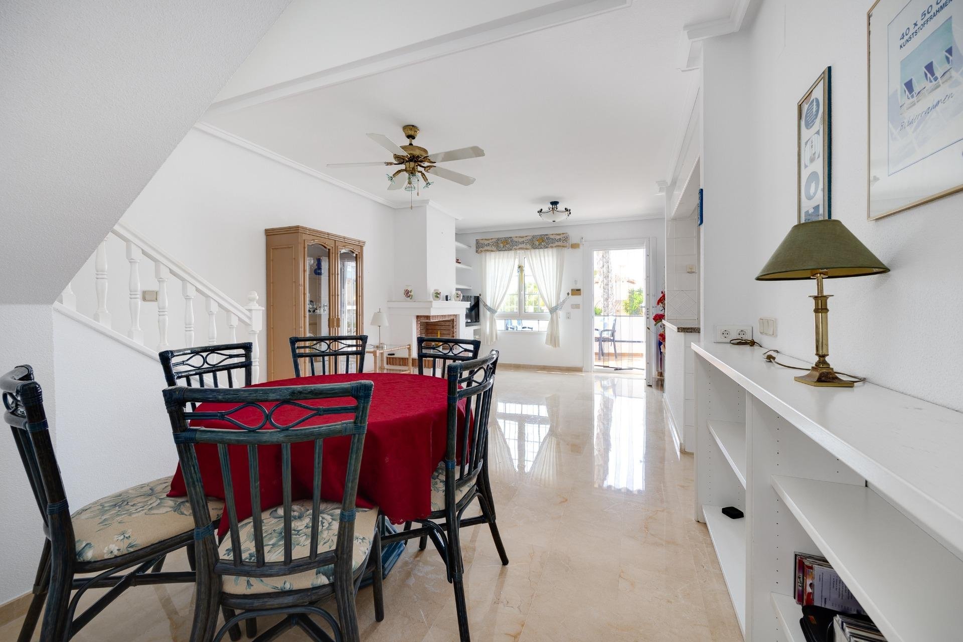 Odsprzedaż - Kamienica -
Orihuela Costa - Villamartín-Las Filipinas