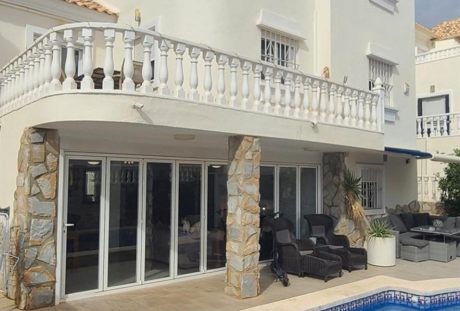 Odsprzedaż - Kamienica -
Orihuela Costa - Villamartín-Las Filipinas