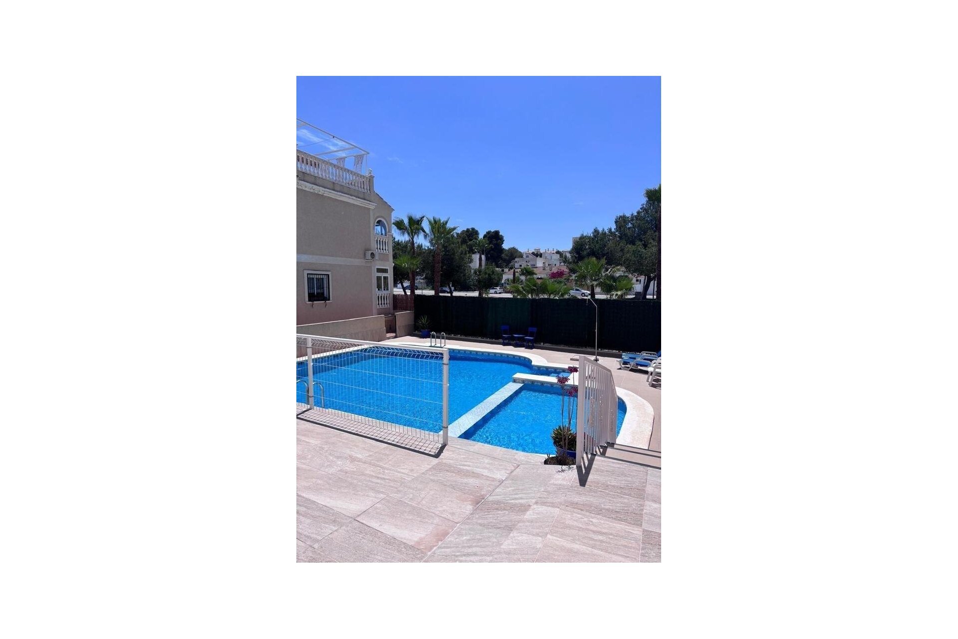 Odsprzedaż - Kamienica -
Orihuela Costa - Villamartín-Las Filipinas