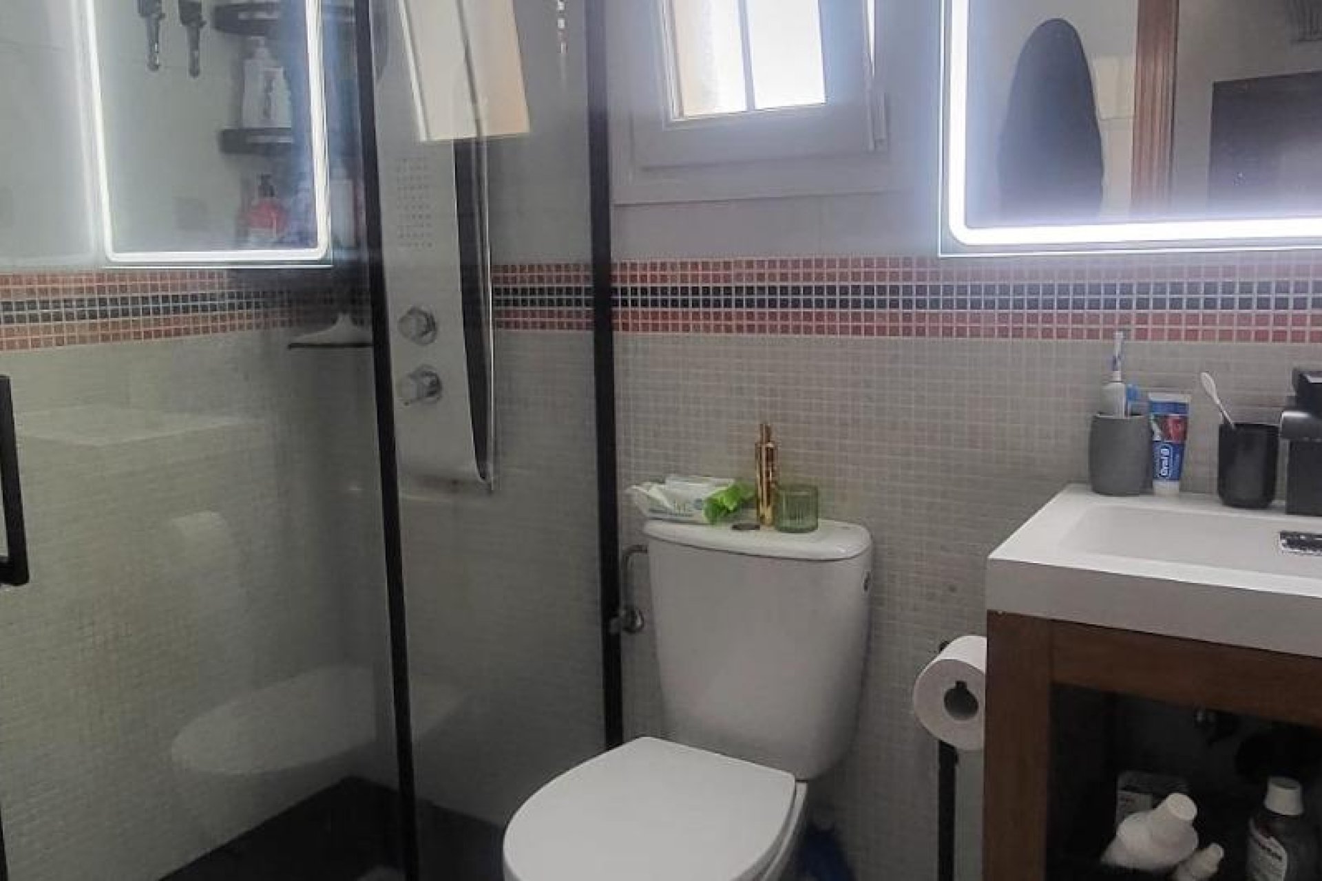 Odsprzedaż - Kamienica -
Orihuela Costa - Villamartín