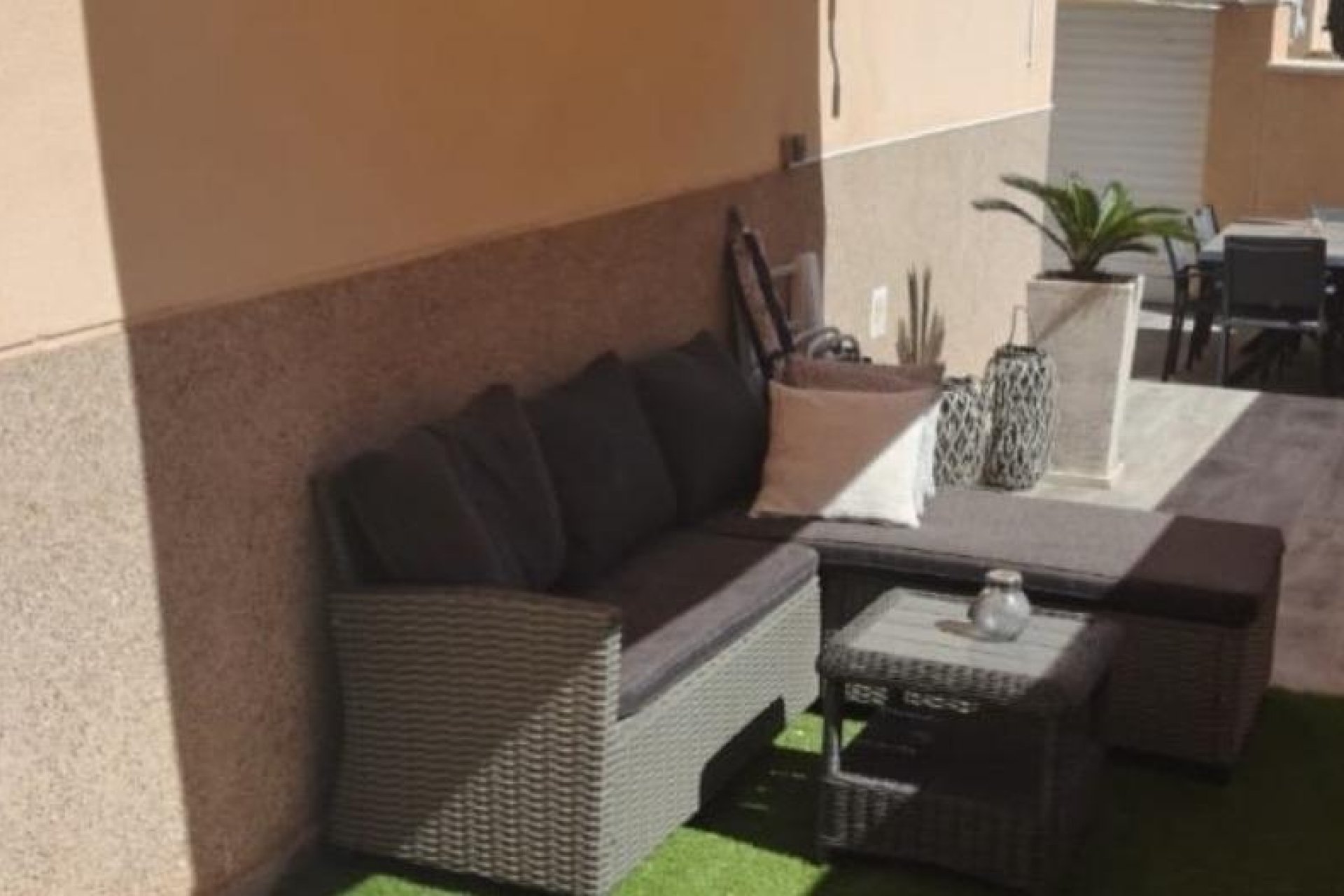 Odsprzedaż - Kamienica -
Orihuela Costa - Villamartín