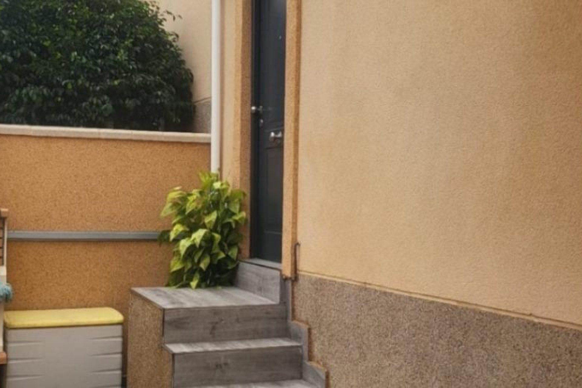 Odsprzedaż - Kamienica -
Orihuela Costa - Villamartín