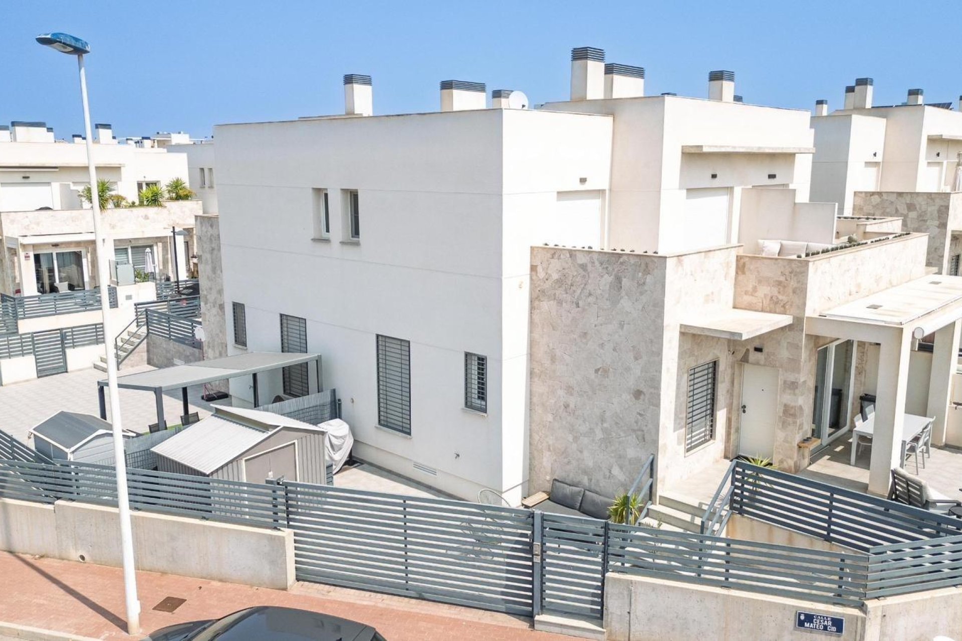 Odsprzedaż - Kamienica -
Torrevieja - Aguas Nuevas