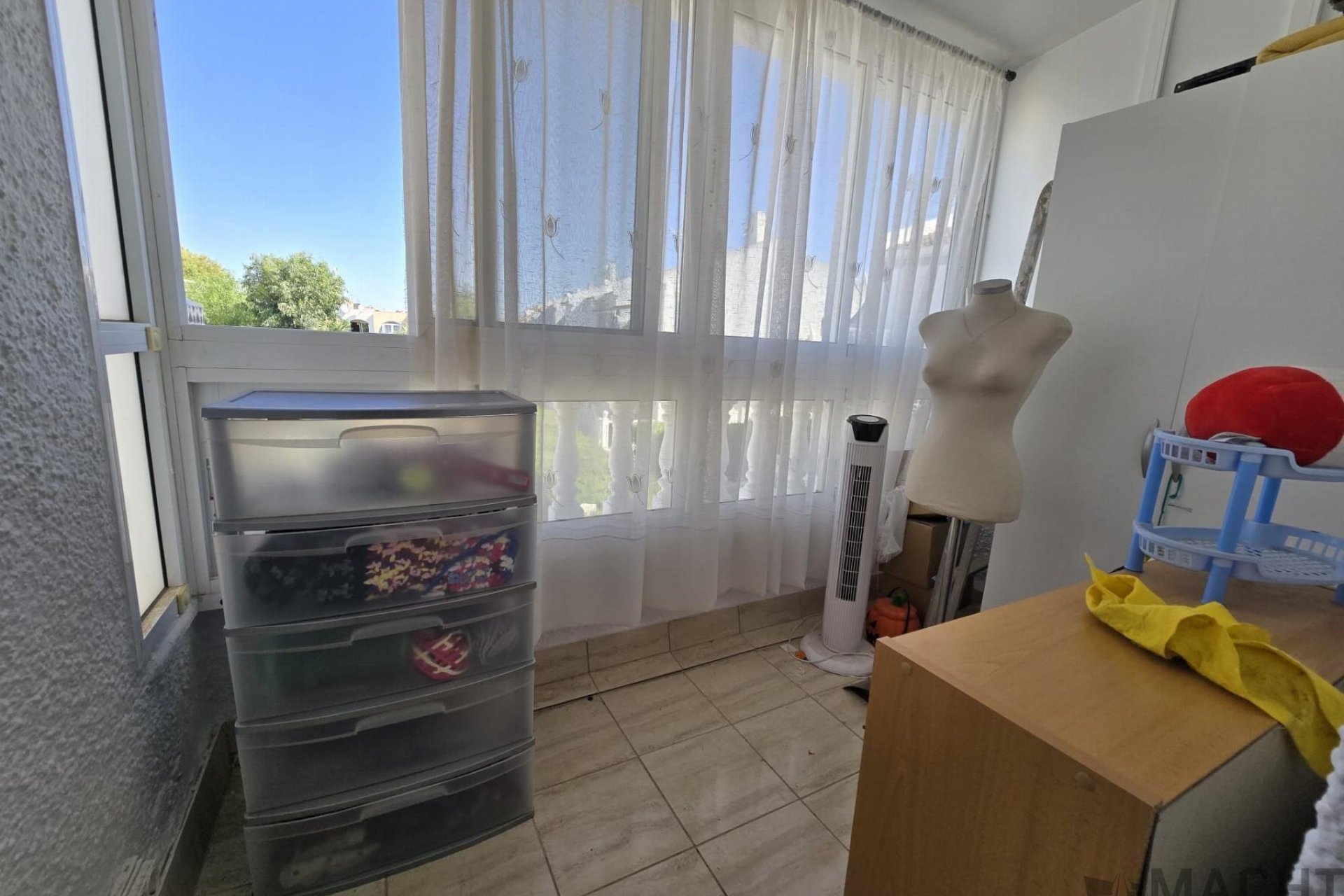 Odsprzedaż - Kamienica -
Torrevieja - El chaparral