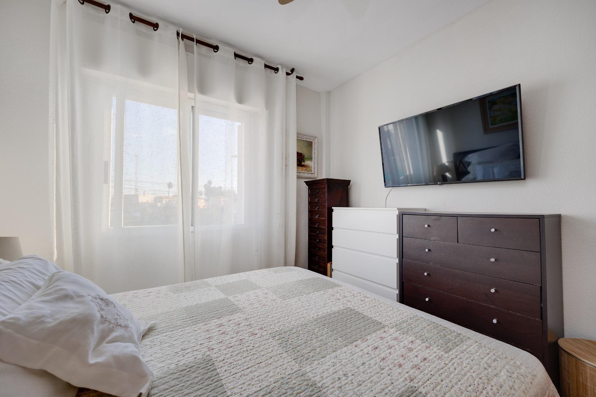 Odsprzedaż - Kamienica -
Torrevieja - La Siesta - El Salado - Torreta