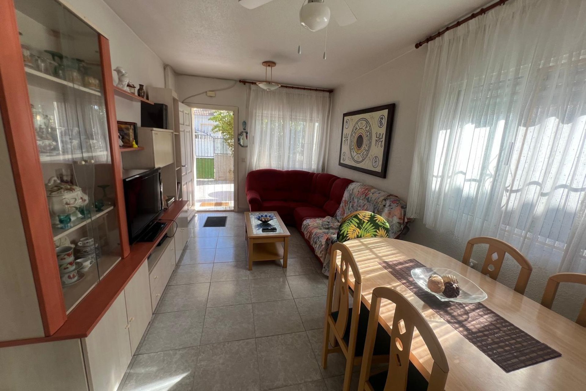 Odsprzedaż - Kamienica -
Torrevieja - La siesta