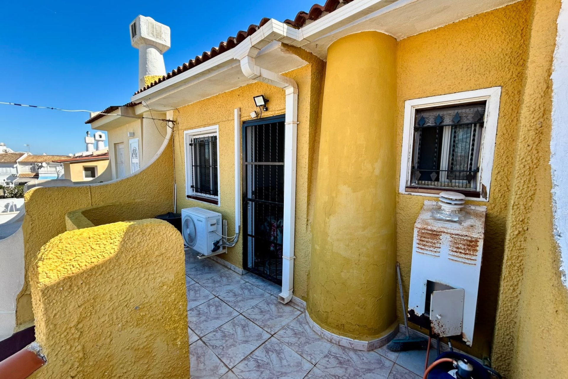 Odsprzedaż - Kamienica -
Torrevieja - La siesta
