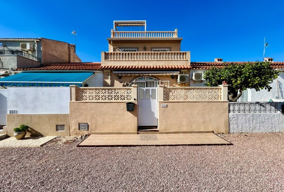 Odsprzedaż - Kamienica -
Torrevieja - La siesta