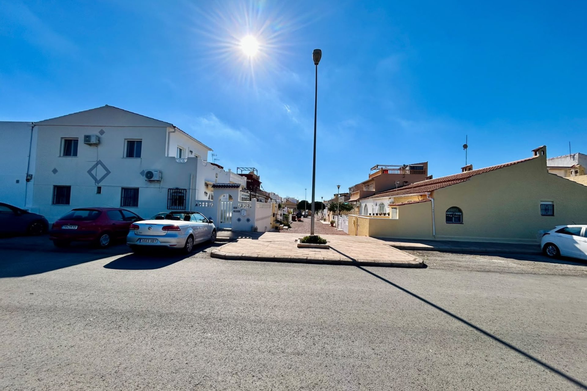 Odsprzedaż - Kamienica -
Torrevieja - La siesta