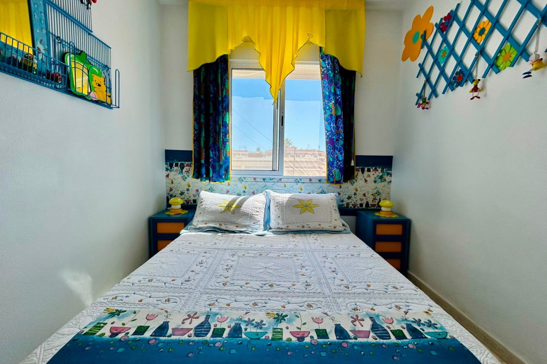 Odsprzedaż - Kamienica -
Torrevieja - San Luis