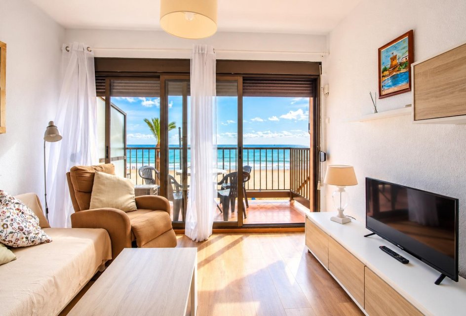 Odsprzedaż - Mieszkanie w bloku -
El Campello - Playa Muchavista