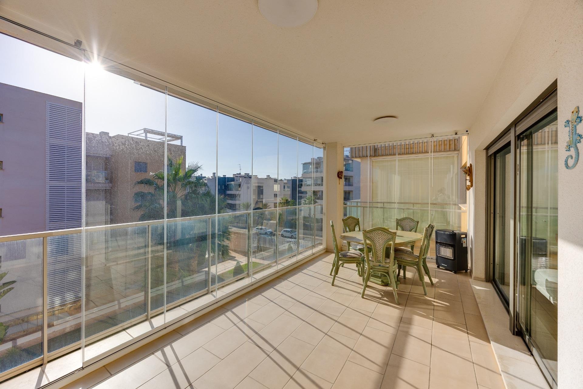 Odsprzedaż - Mieszkanie w bloku -
Orihuela Costa - Los Dolses