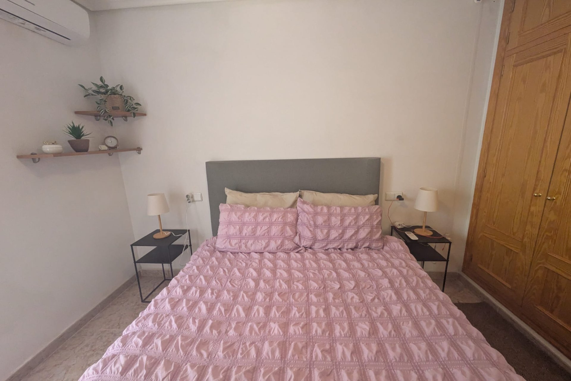 Odsprzedaż - Mieszkanie w bloku -
Playa Flamenca