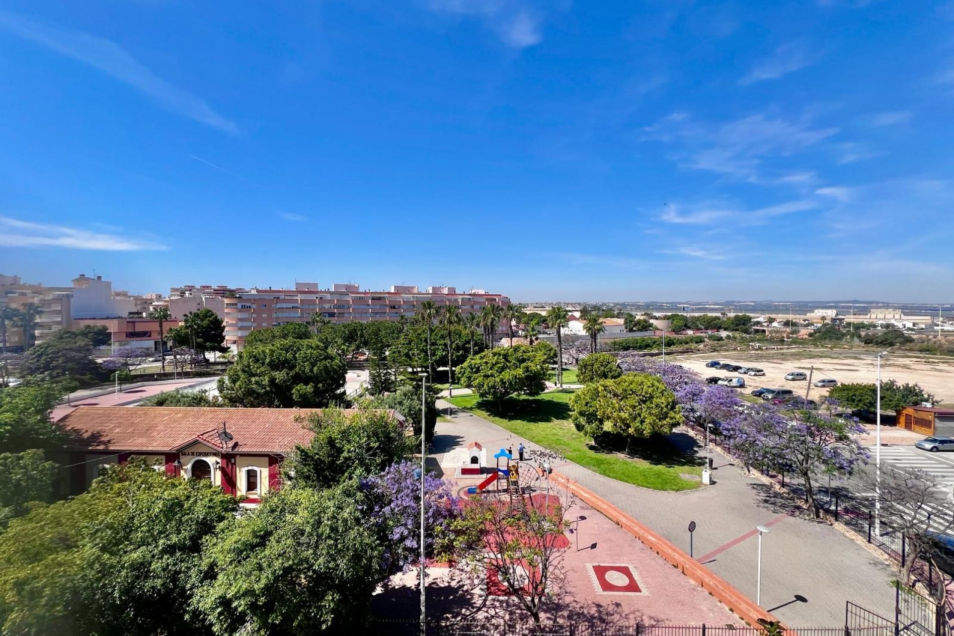 Odsprzedaż - Mieszkanie w bloku -
Torrevieja - Acequion