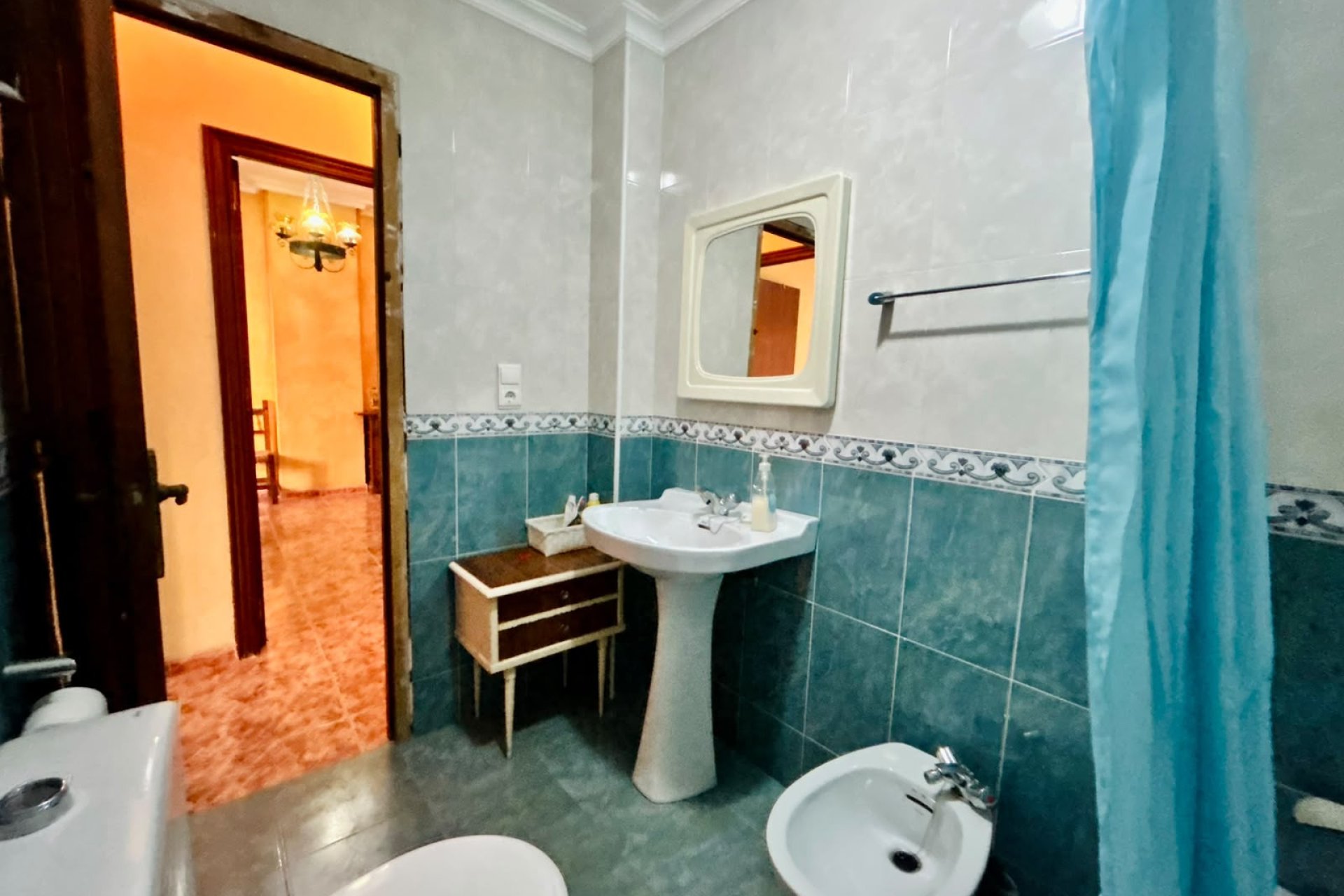 Odsprzedaż - Mieszkanie w bloku -
Torrevieja Centro - Torrevieja