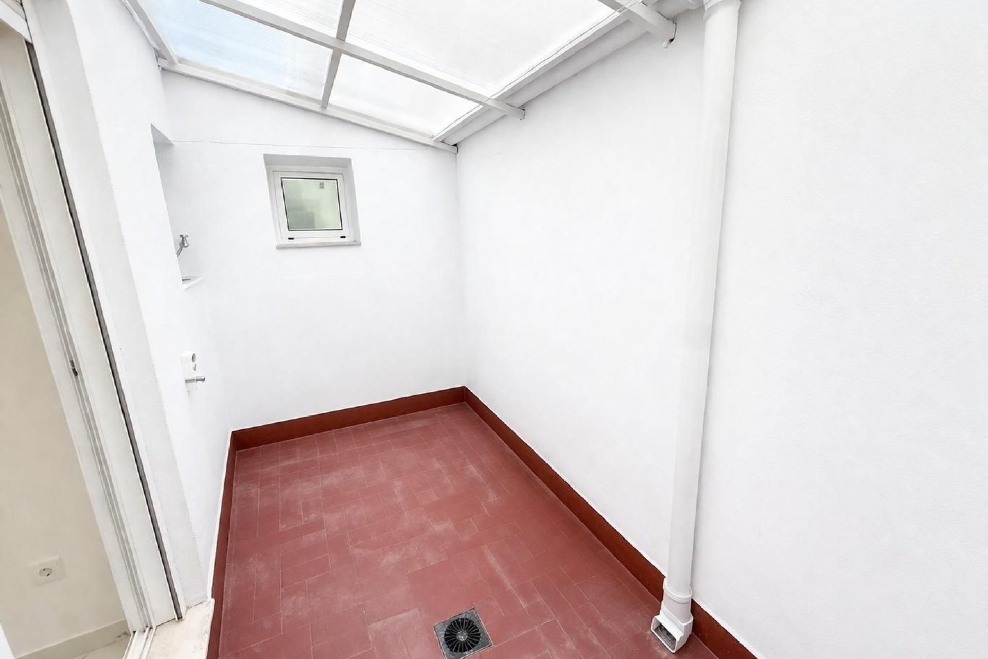 Odsprzedaż - Mieszkanie w bloku -
Torrevieja - Centro