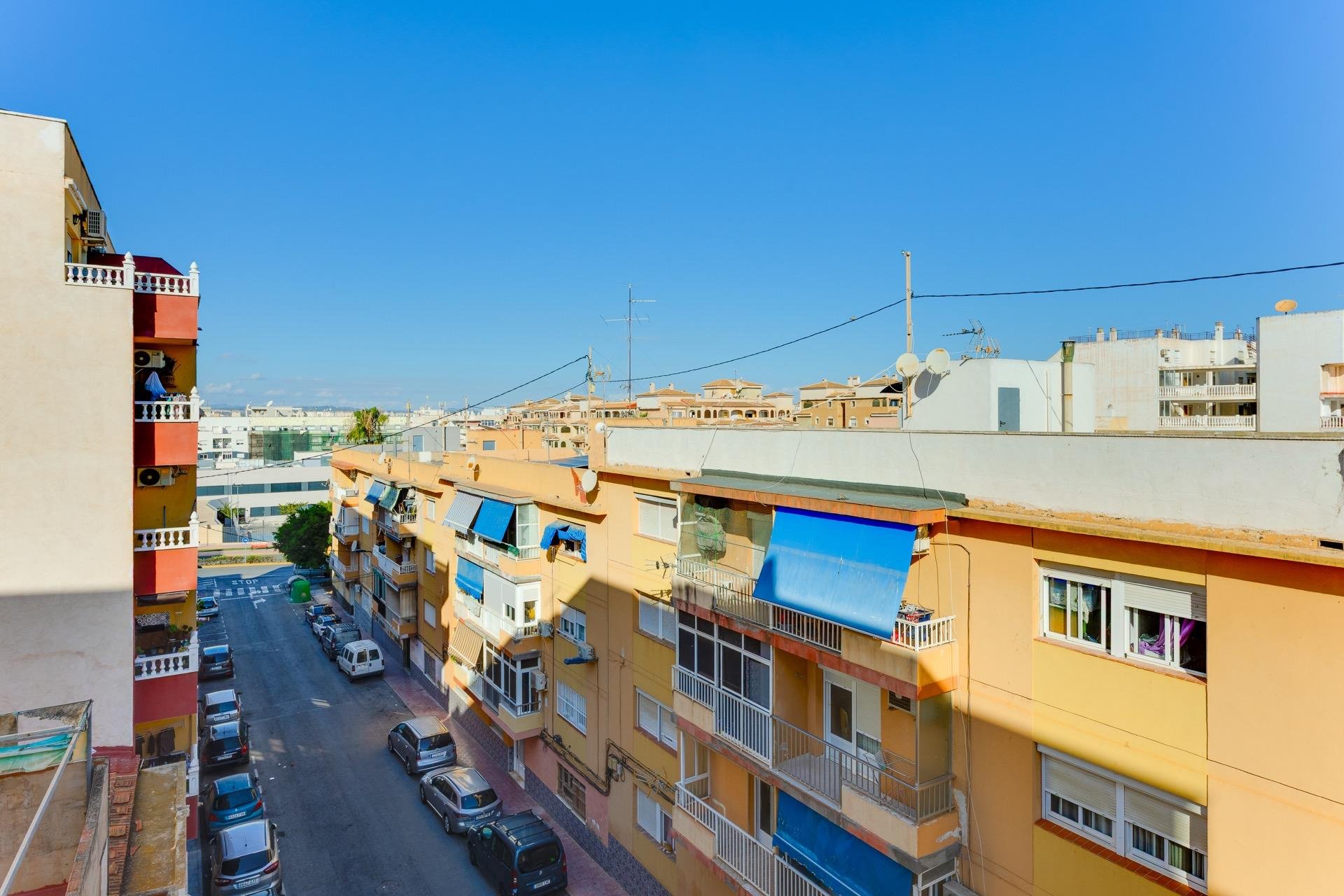 Odsprzedaż - Mieszkanie w bloku -
Torrevieja - Centro