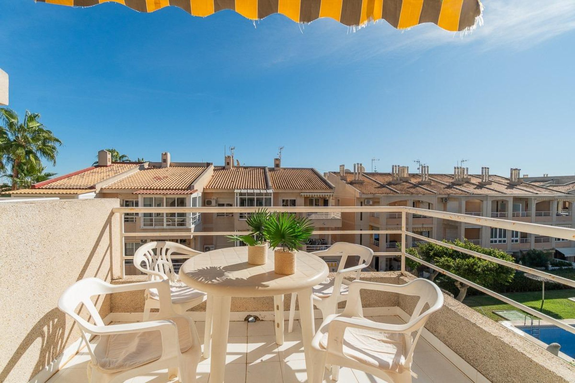 Odsprzedaż - Mieszkanie w bloku -
Torrevieja - Los Frutales