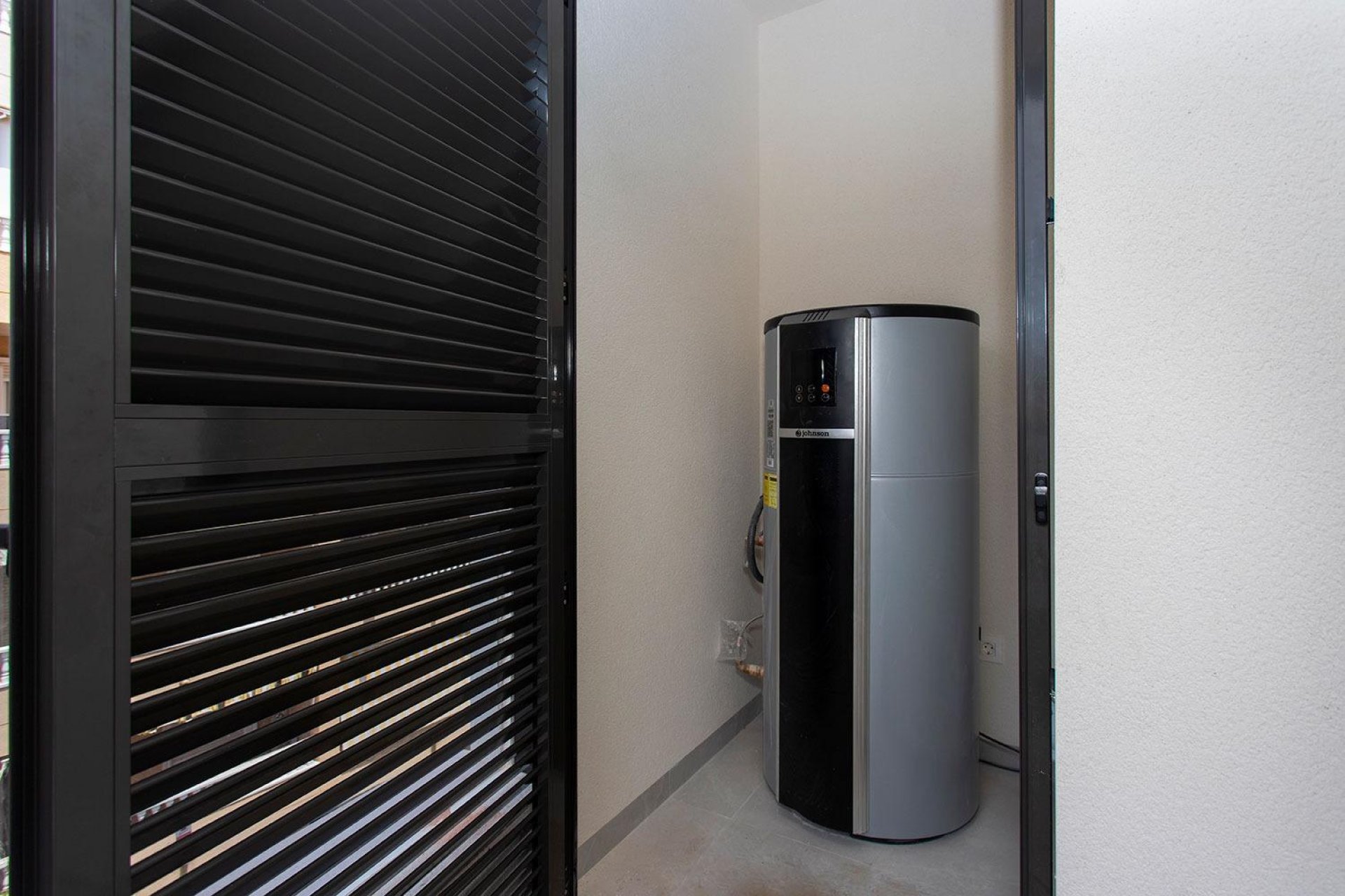 Odsprzedaż - Mieszkanie w bloku -
Torrevieja - Paseo maritimo