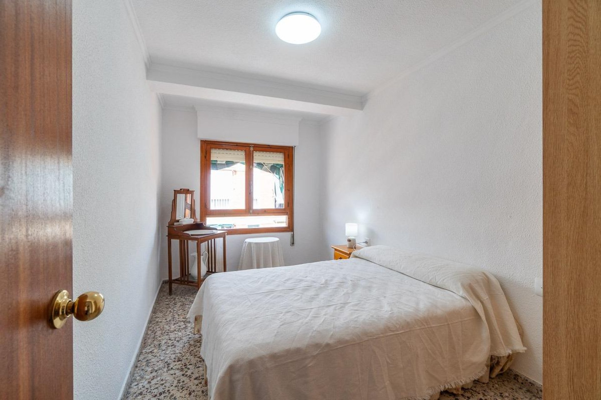 Odsprzedaż - Mieszkanie w bloku -
Torrevieja - Playa de los Naufragos