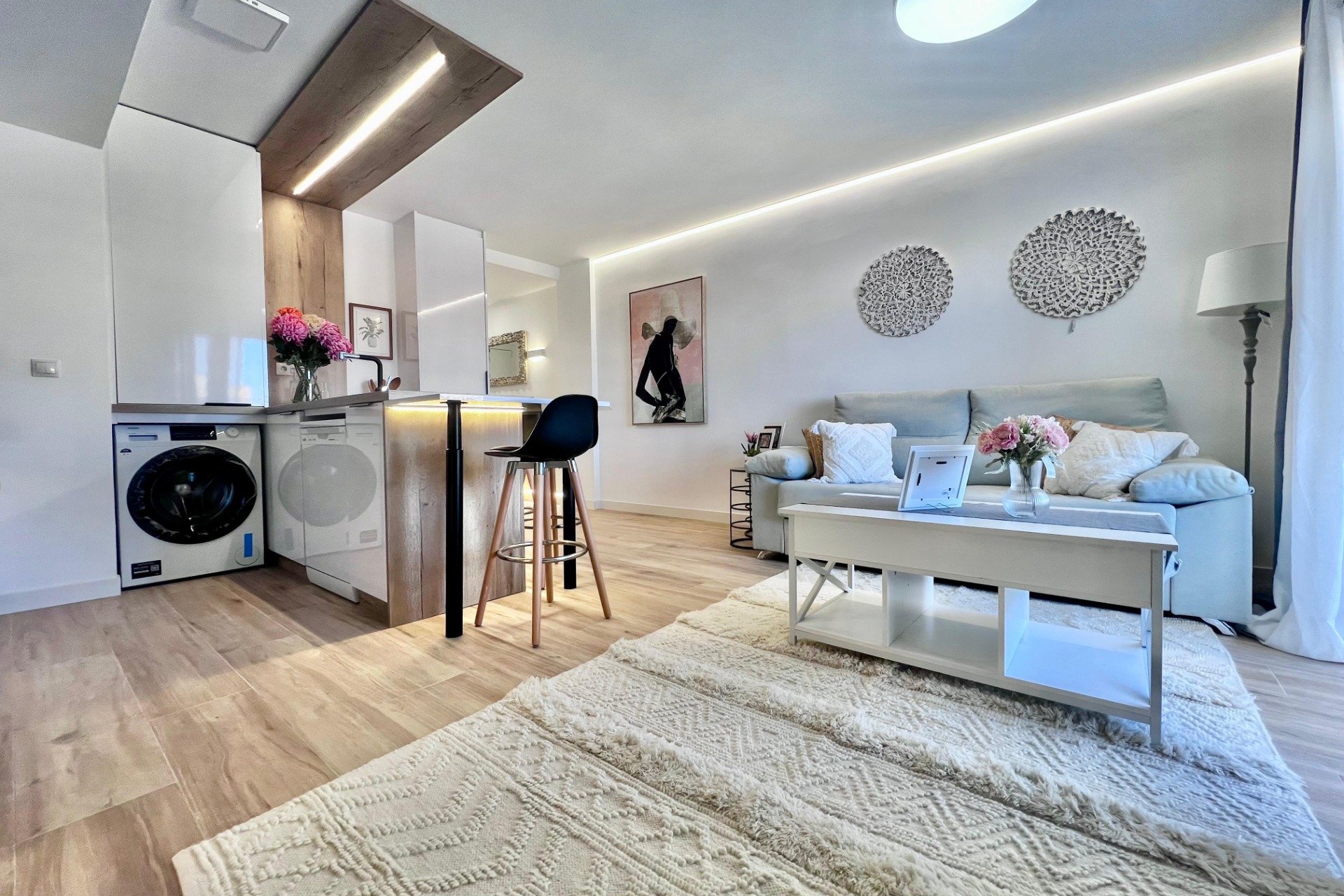 Odsprzedaż - Mieszkanie w bloku -
Torrevieja - Punta Prima