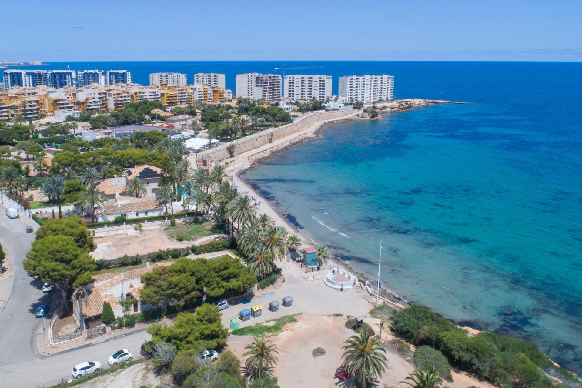 Odsprzedaż - Mieszkanie w bloku -
Torrevieja - Punta Prima