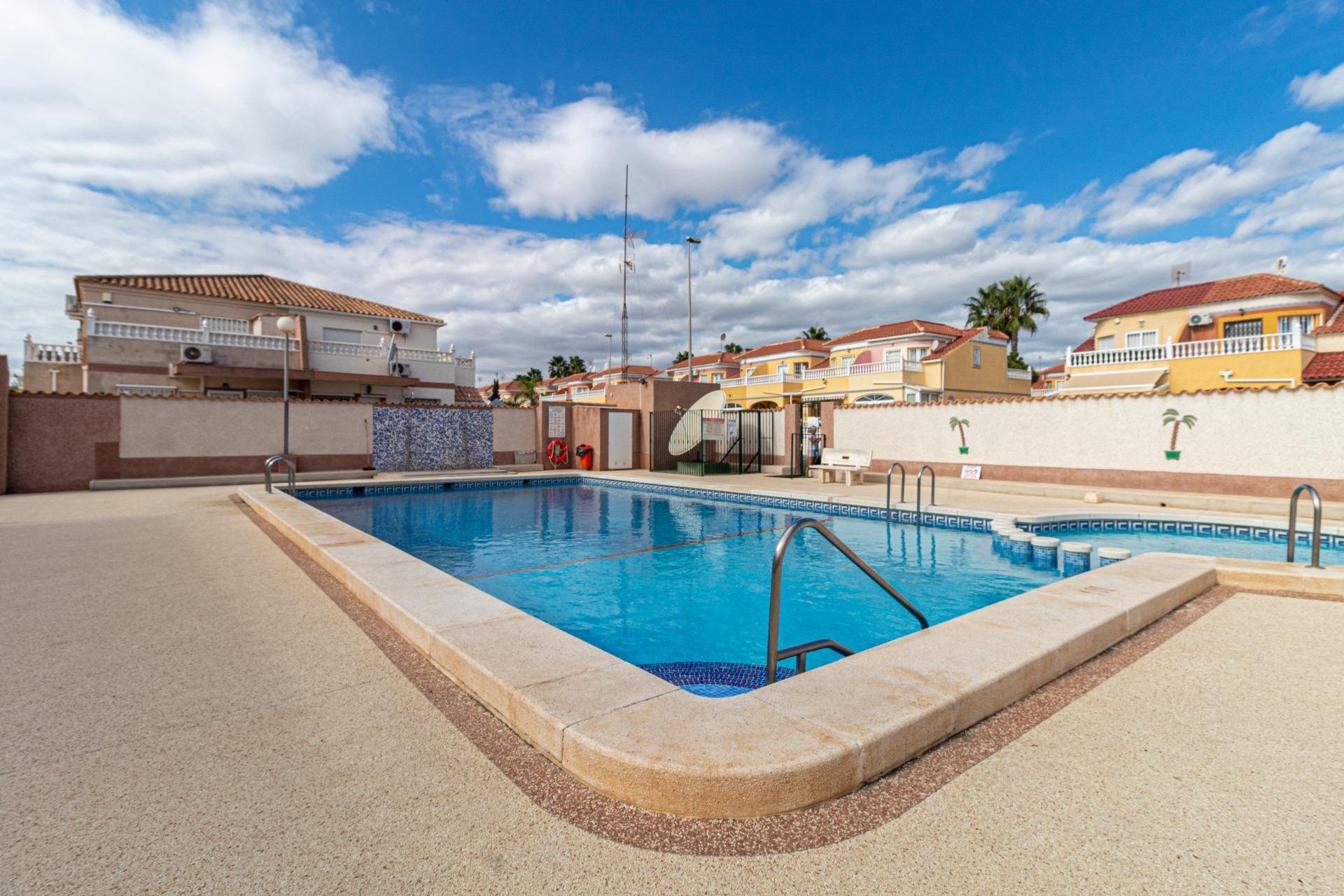 Odsprzedaż - Terraced house -
Orihuela Costa - Cabo Roig