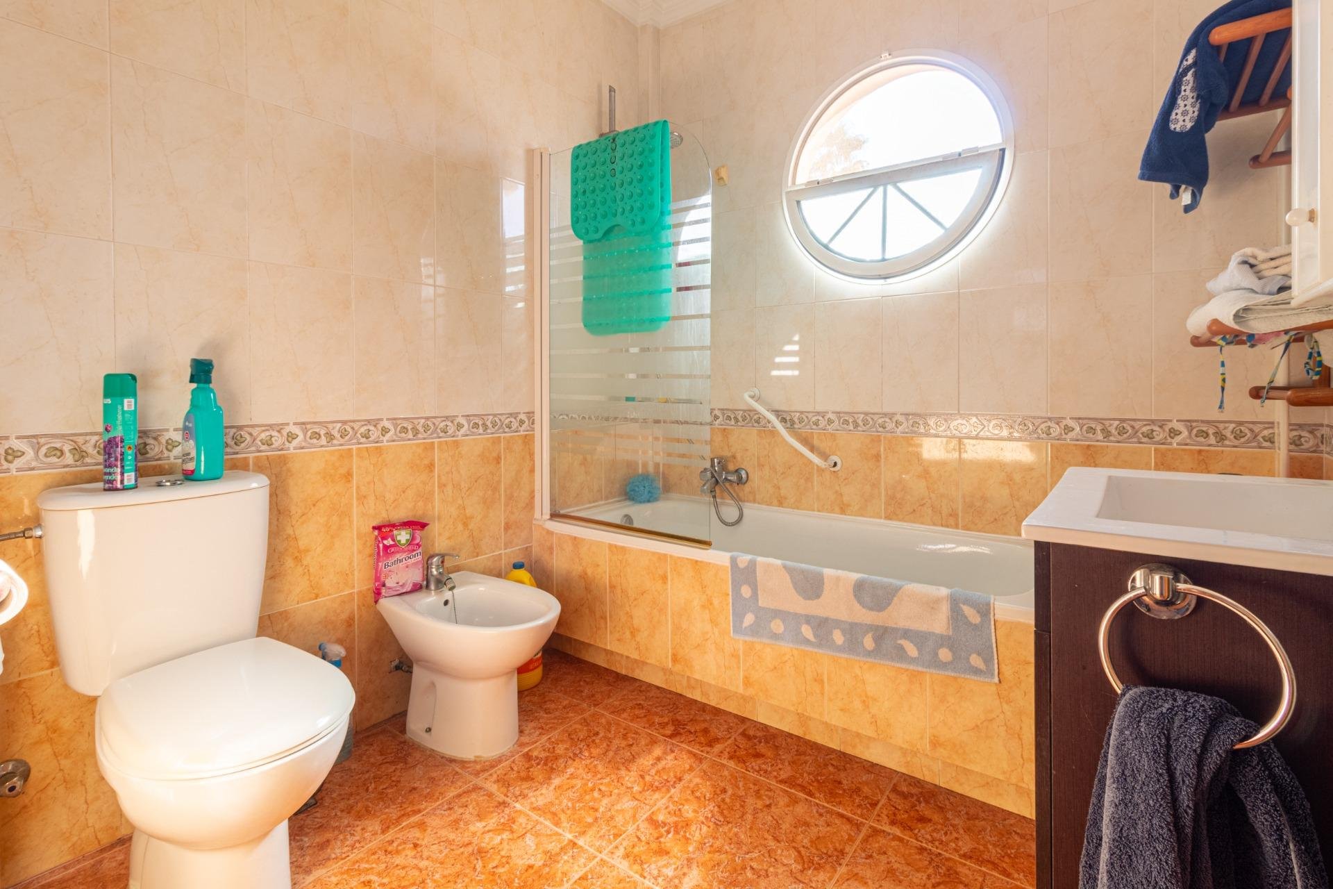 Odsprzedaż - Terraced house -
Orihuela Costa - Cabo Roig