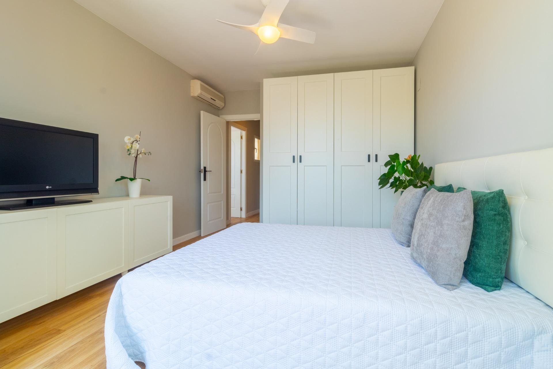 Odsprzedaż - Terraced house -
Torrevieja - Los altos