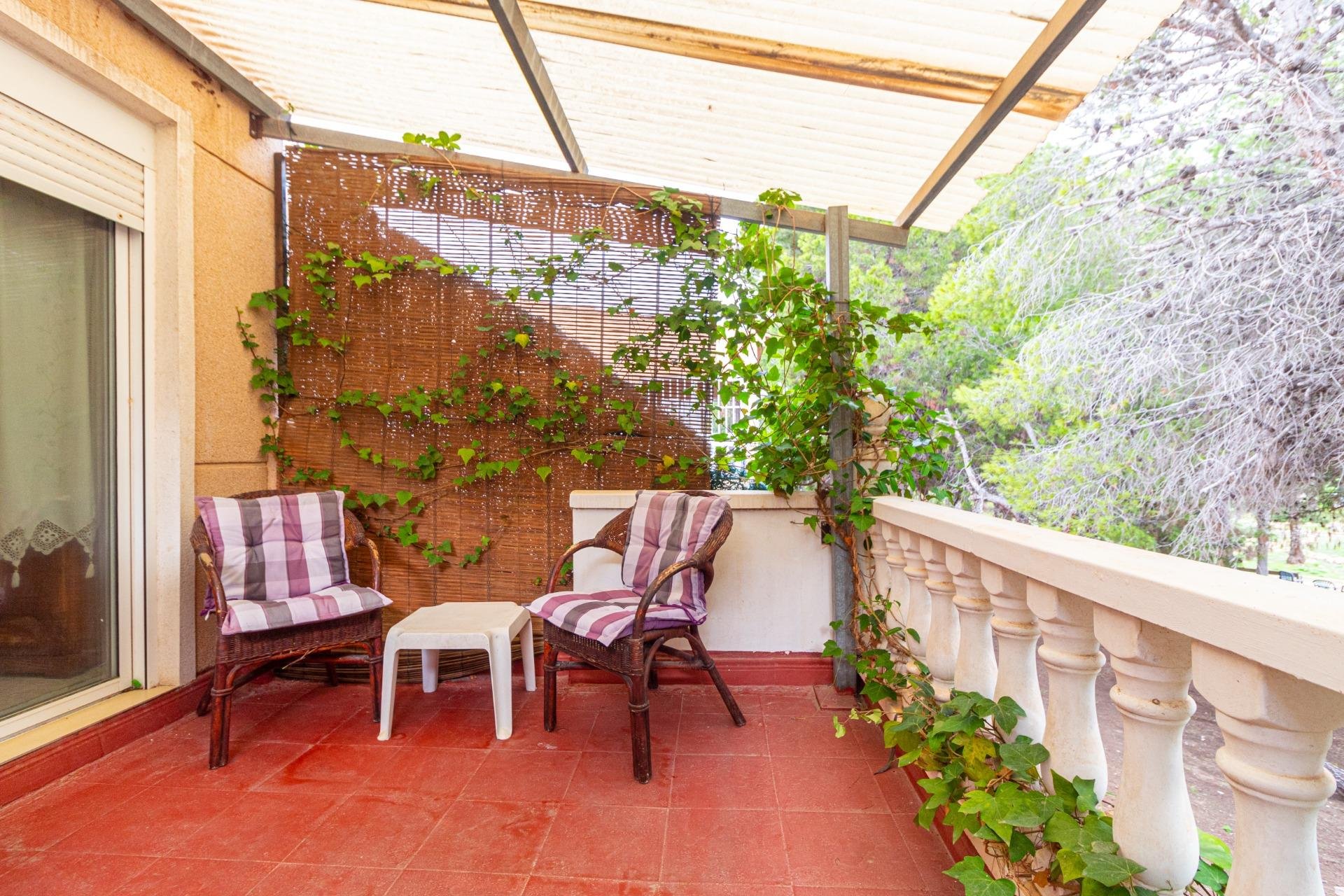 Odsprzedaż - Terraced house -
Torrevieja - Los altos