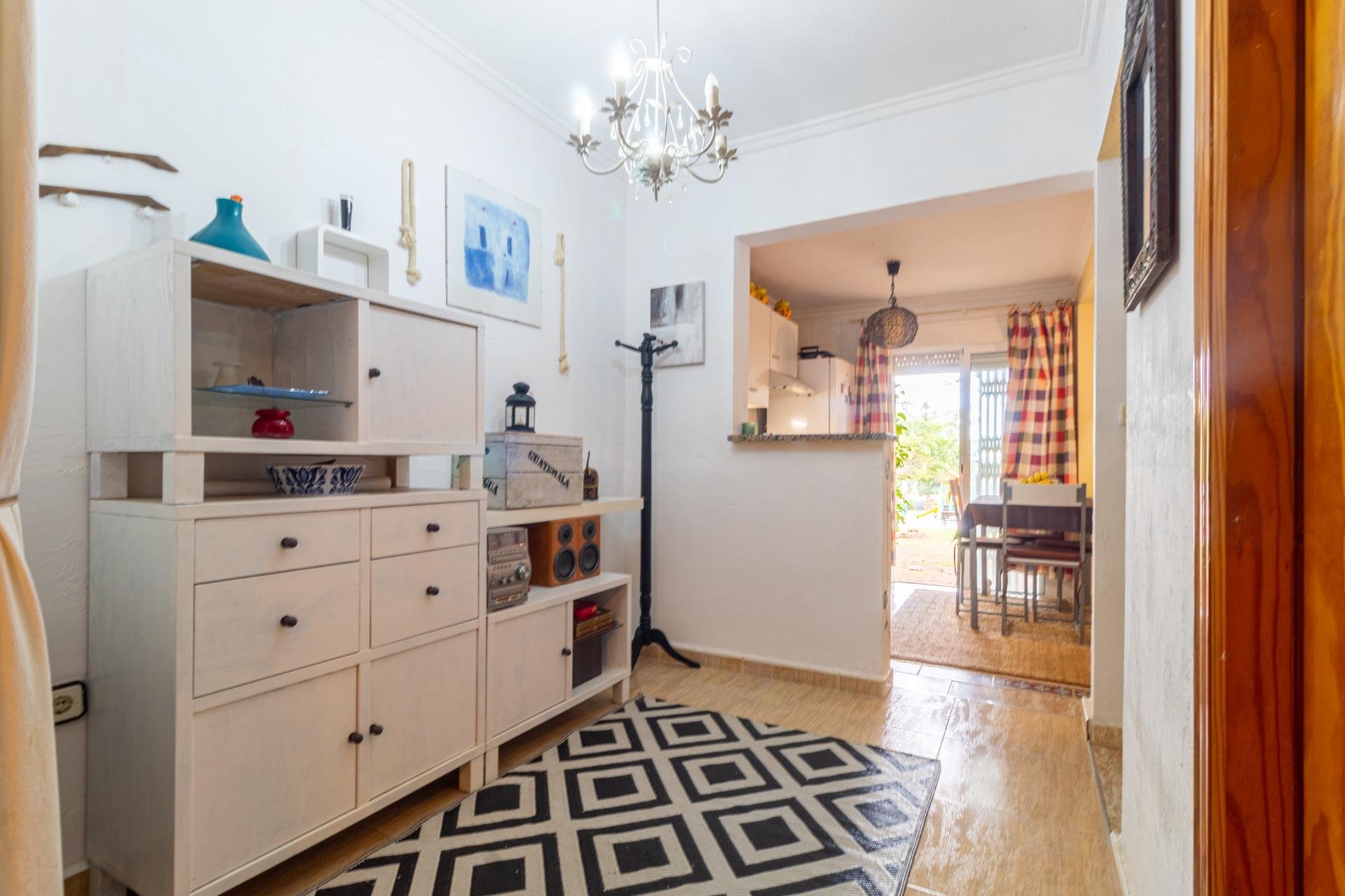 Odsprzedaż - Terraced house -
Torrevieja - Los altos